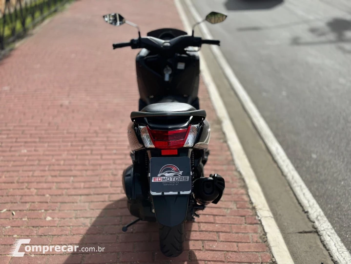NMAX 160