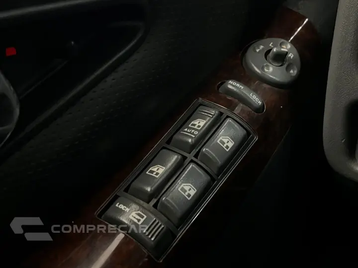 S10 2.4 MPFI EXECUTIVE 4X2 CD 8V FLEX 4P MANUAL