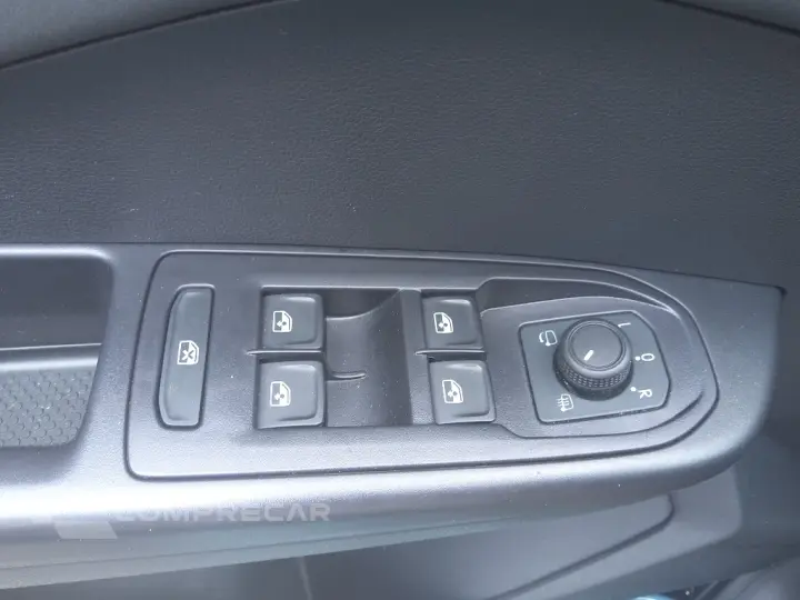 TAOS 1.4 250 TSI TOTAL FLEX HIGHLINE AUTOMÁTICO