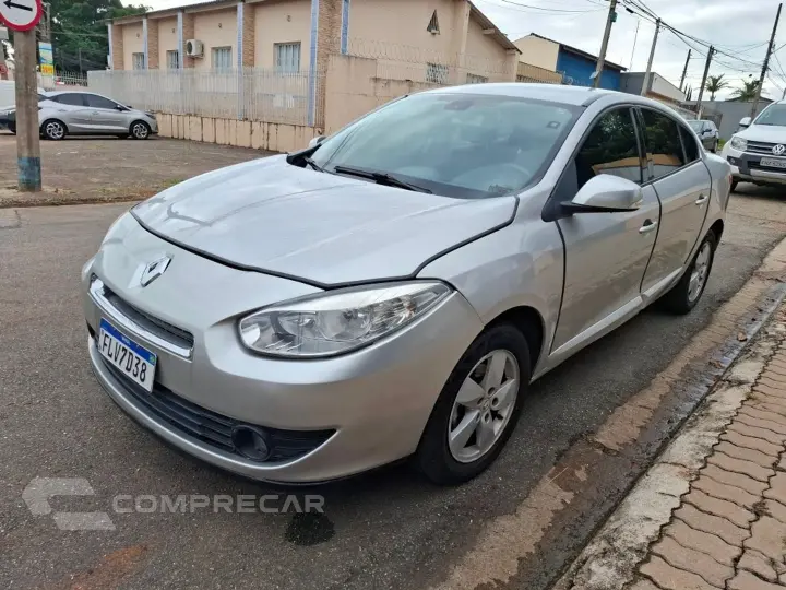 Fluence 2.0 Dynamique 16V Flex 4P Automático