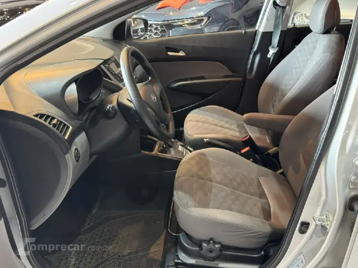 HB20S 1.6 COMFORT PLUS 16V FLEX 4P AUTOMATICO