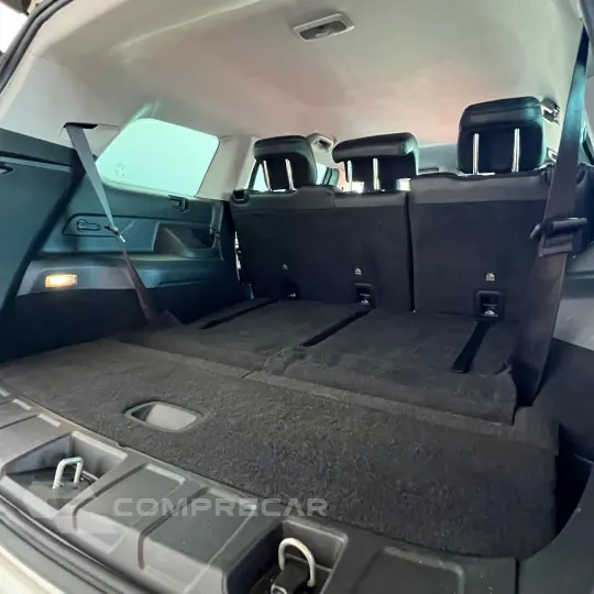 COMMANDER 1.3 T270 Turbo Limited