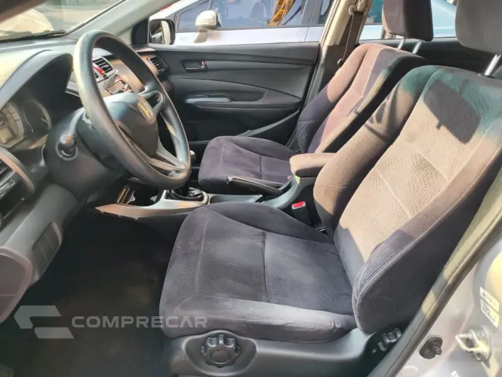 CITY Sedan LX 1.5 Flex 16V 4p Mec.