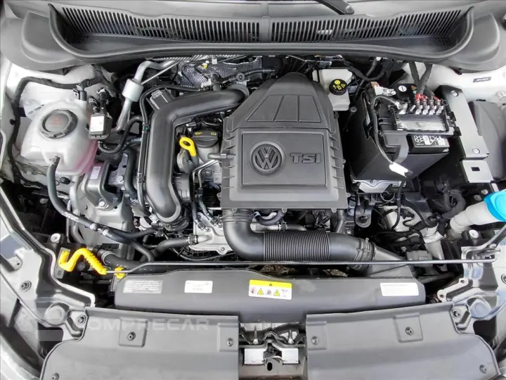 NIVUS 1.0 200 TSI TOTAL FLEX COMFORTLINE AUTOMÁTI