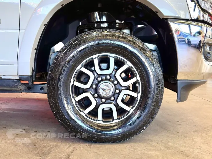 3500 6.7 I6 TURBO DIESEL LIMITED LONGHORN CD 4X4  AUTOMÁTICO