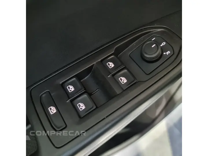 TAOS 1.4 250 TSI TOTAL FLEX COMFORTLINE AUTOMÁTICO