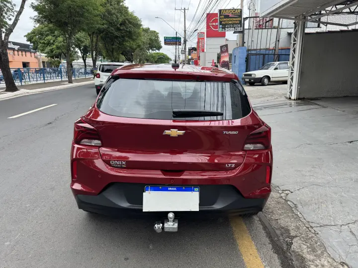 ONIX 1.0 Turbo LTZ