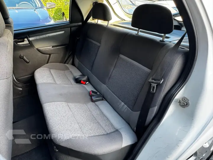 CELTA 1.0 MPFI LT 8V