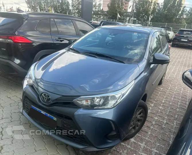 YARIS 1.5 16V FLEX SEDAN XLS CONNECT MULTIDRIVE