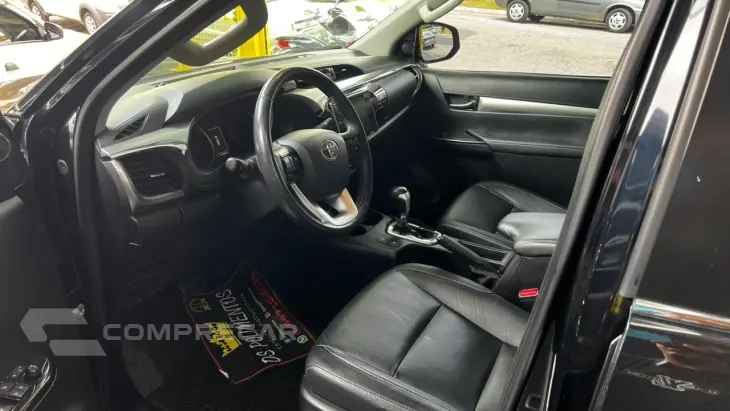Hilux Caminhonete 2.8 16V SRX 4X4 DIESEL CABINE DUPLA AUTOMÁ