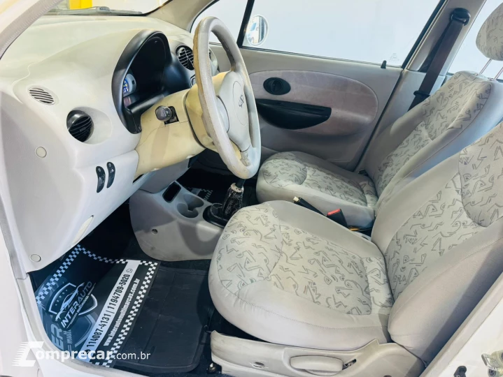 QQ 1.1 MPFI 16V