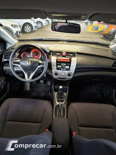 CITY Sedan LX 1.5 Flex 16V 4p Mec.