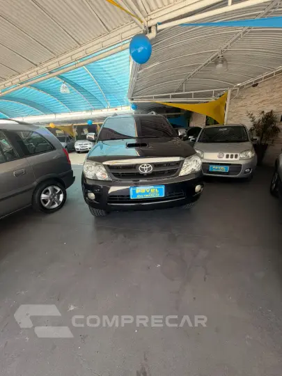 HILUX SW4 3.0 4X4 8V Turbo