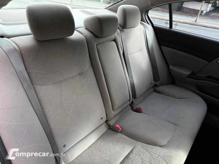 CIVIC 1.8 LXS 16V FLEX 4P AUTOMÁTICO