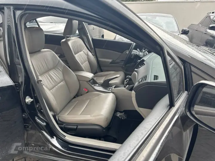 Civic Sedan LXR 2.0 Flexone 16V Aut. 4p