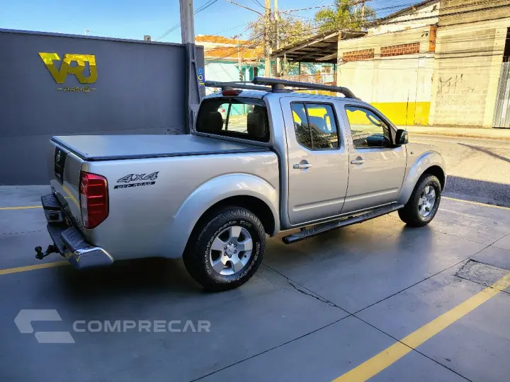 Frontier LE CD 4x4 2.5 TB Diesel Aut.