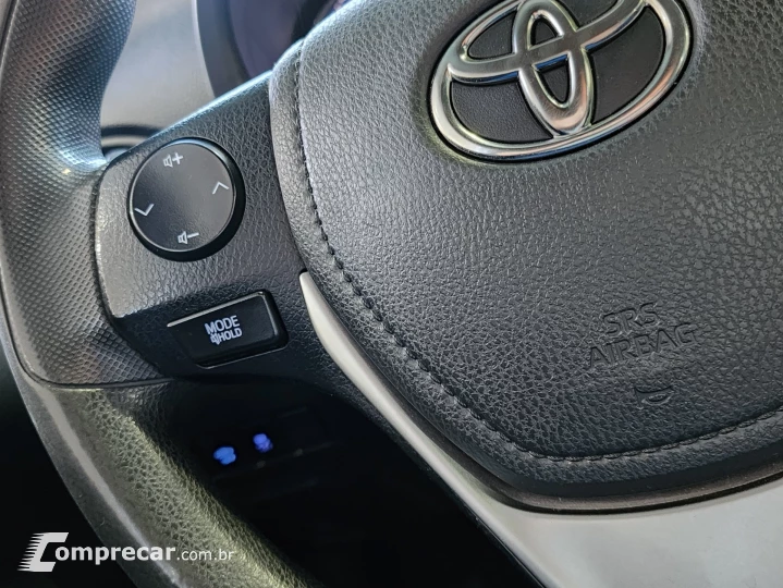YARIS 1.5 16V Sedan XL