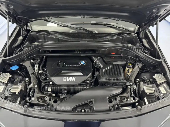 X2 2.0 16V Turbo Sdrive20i M Sport X Steptronic