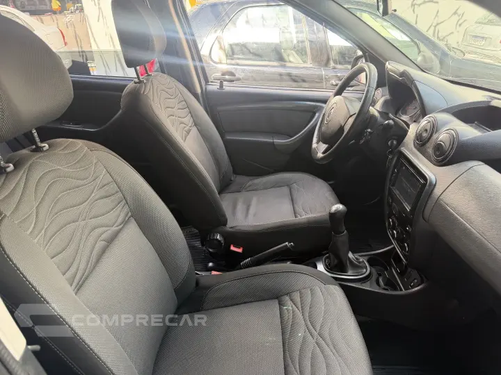 DUSTER 1.6 DYNAMIQUE 4X2 16V FLEX 4P MANUAL