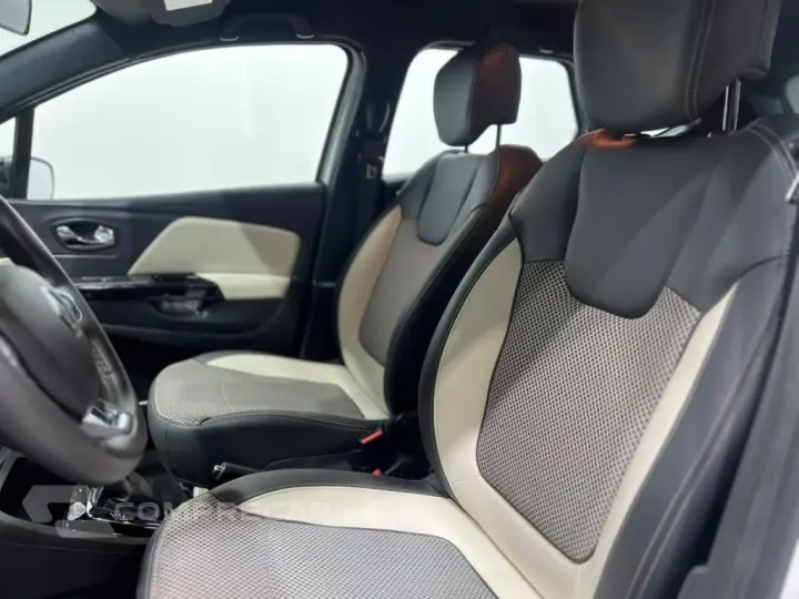 CAPTUR 1.6 16V SCE FLEX INTENSE X-TRONIC