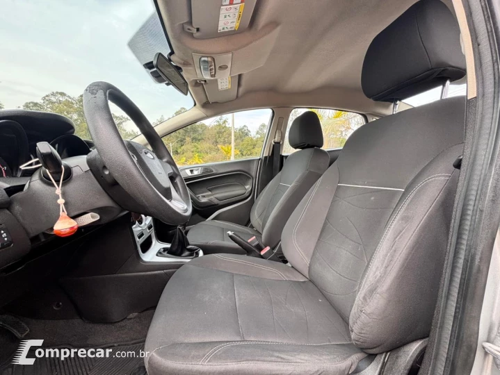 Fiesta Sedan SE 1.6 Rocam (Flex)
