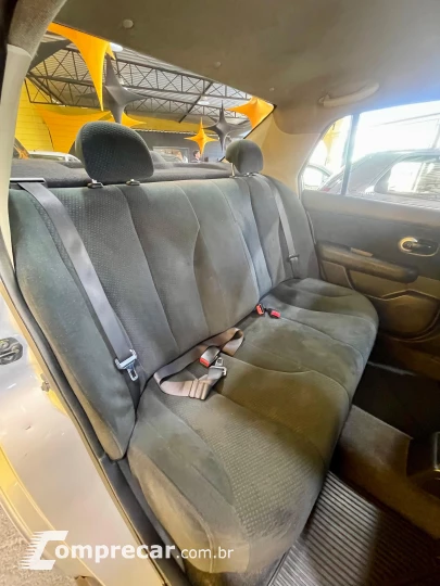 TIIDA 1.8 Sedan 16V