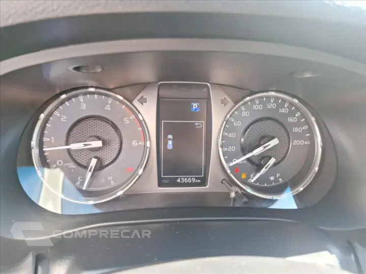 HILUX 2.8 D-4D TURBO DIESEL CD SRV 4X4 AUTOMÁTICO