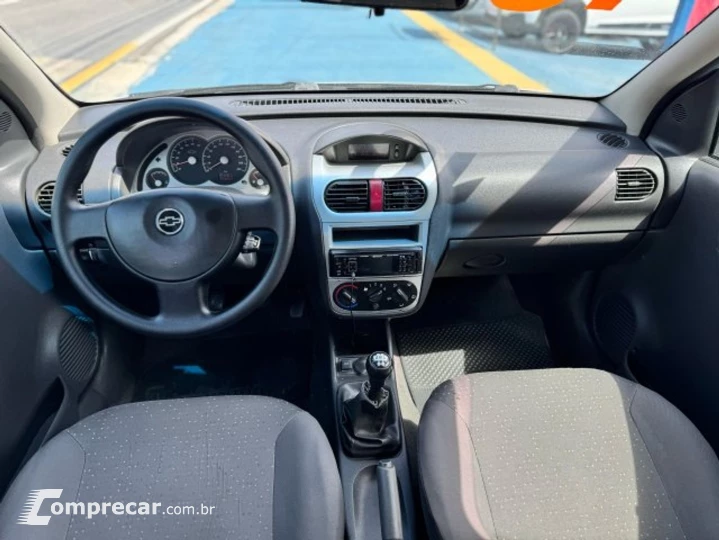 CORSA 1.4 MPFI PREMIUM SEDAN 8V FLEX 4P MANUAL