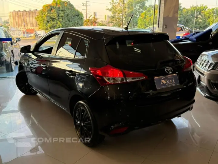 YARIS XL Live 1.3 Flex 16V 5p Mec.