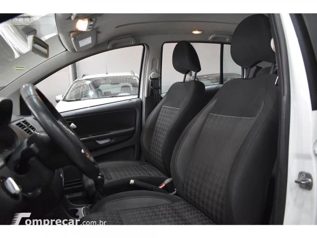 FOX - 1.6 MSI COMFORTLINE 8V 4P MANUAL