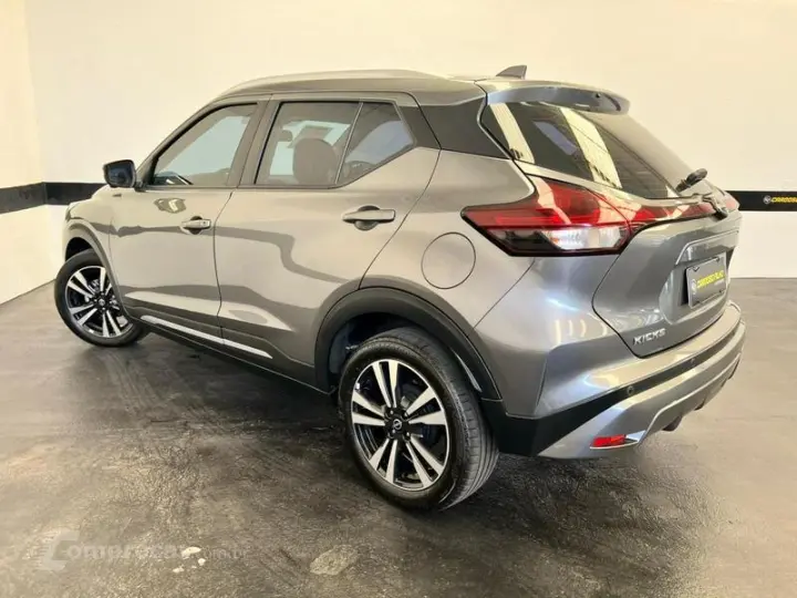 KICKS EXCLUSIVE 1.6 CVT (FLEX)