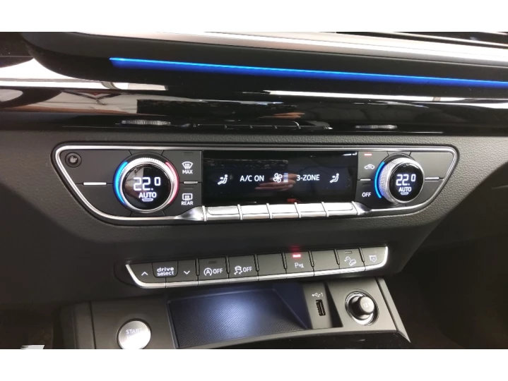 Q5 2.0 45 TFSI GASOLINA S LINE BLACK QUATTRO S TRONIC