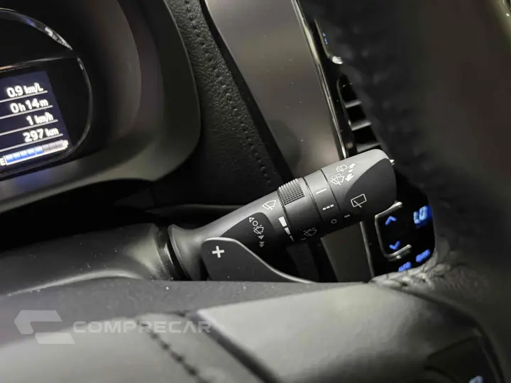 YARIS 1.5 16V FLEX XLS CONNECT MULTIDRIVE