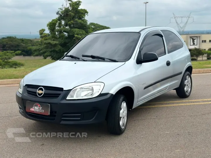 CELTA 1.0 MPFI Life 8V