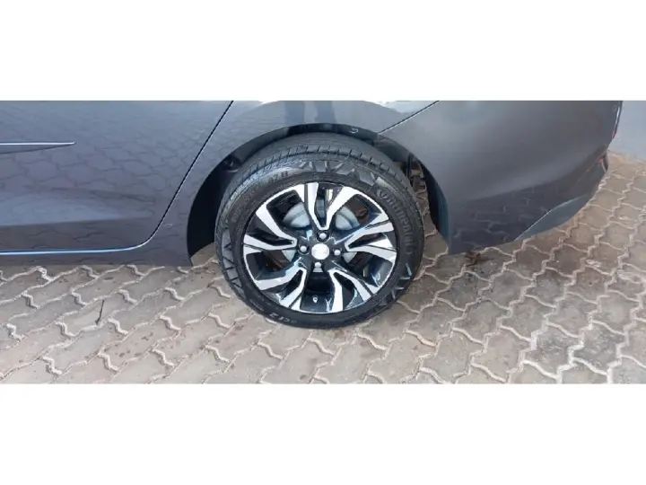 ONIX 1.0 TURBO FLEX PLUS PREMIER AUTOMÁTICO