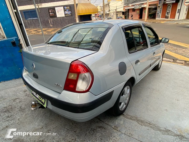 CLIO 1.0 Privilége Sedan 16V
