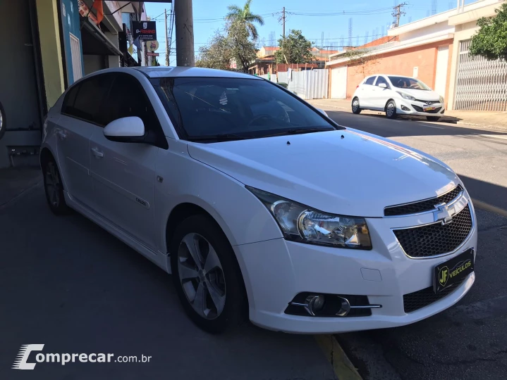 CRUZE 1.8 LT 16V