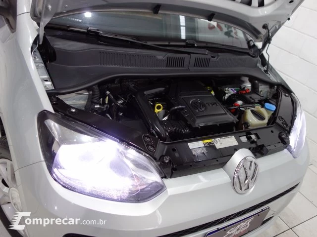 UP - 1.0 TSI HIGH UP 12V 4P MANUAL