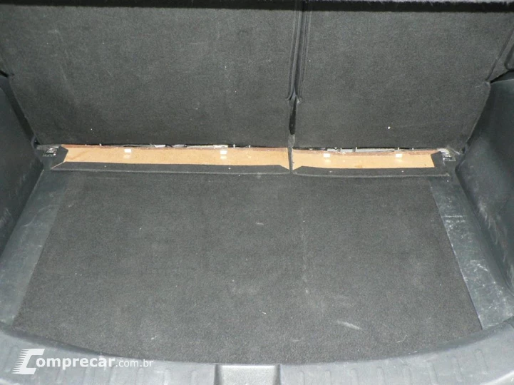 FIT 1.4 LX 16V