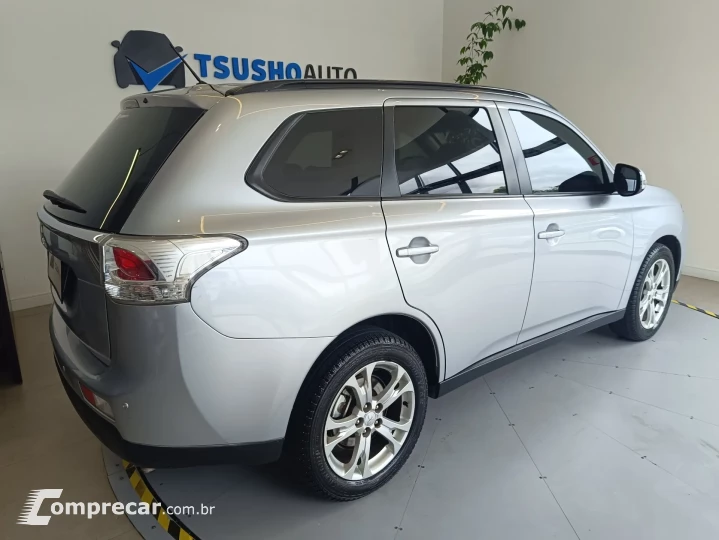 OUTLANDER 2.0 16V 4P AUTOMÁTICO