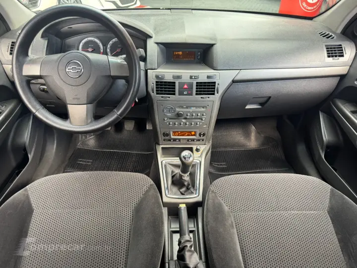 VECTRA 2.0 MPFI GT Hatch 8V