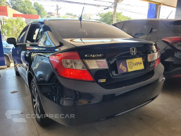 Civic Sedan LXR 2.0 Flexone 16V Aut. 4p