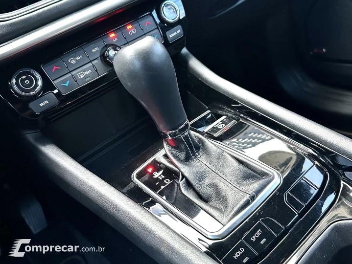 COMPASS 1.3 T270 TURBO FLEX LONGITUDE AT6