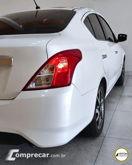Versa Sedan 1.6 16V 4P UNIQUE FLEX