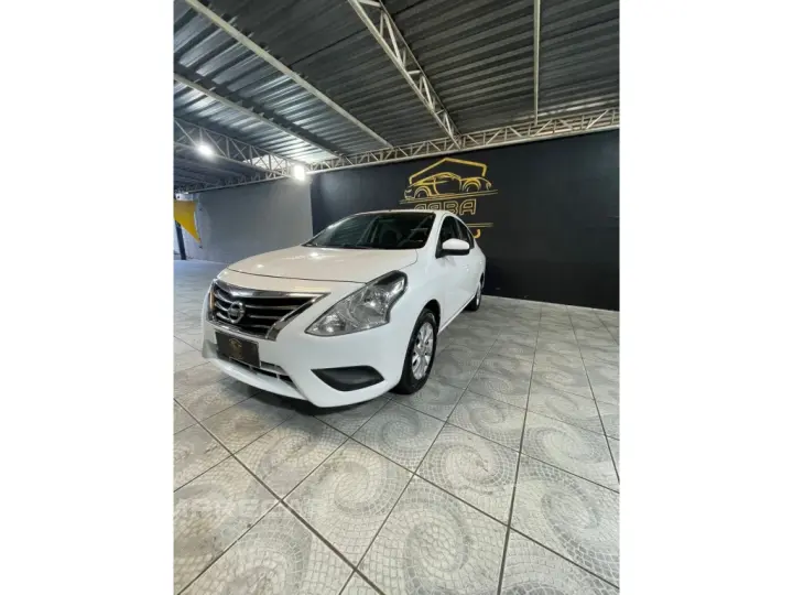 VERSA 1.6 16V FLEX SV 4P XTRONIC