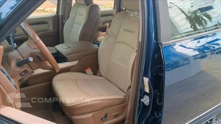 3500 6.7 I6 Turbo Laramie CD 4X4