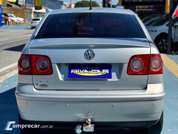 POLO SEDAN 1.6 MI COMFORTLINE 8V FLEX 4P MANUAL