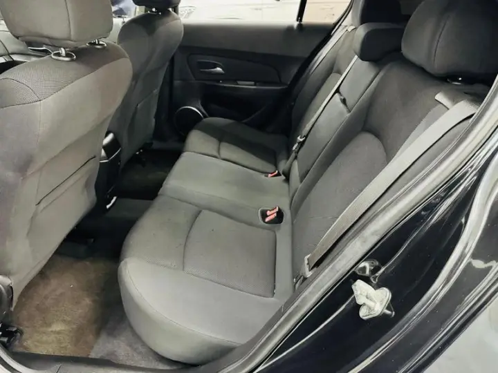 CRUZE LT HB AT