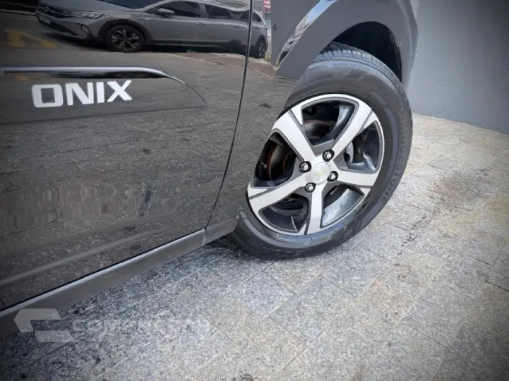 ONIX 1.4 MPFI LTZ 8V