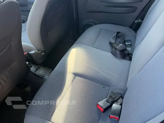 FOX - 1.0 MI 8V 4P MANUAL